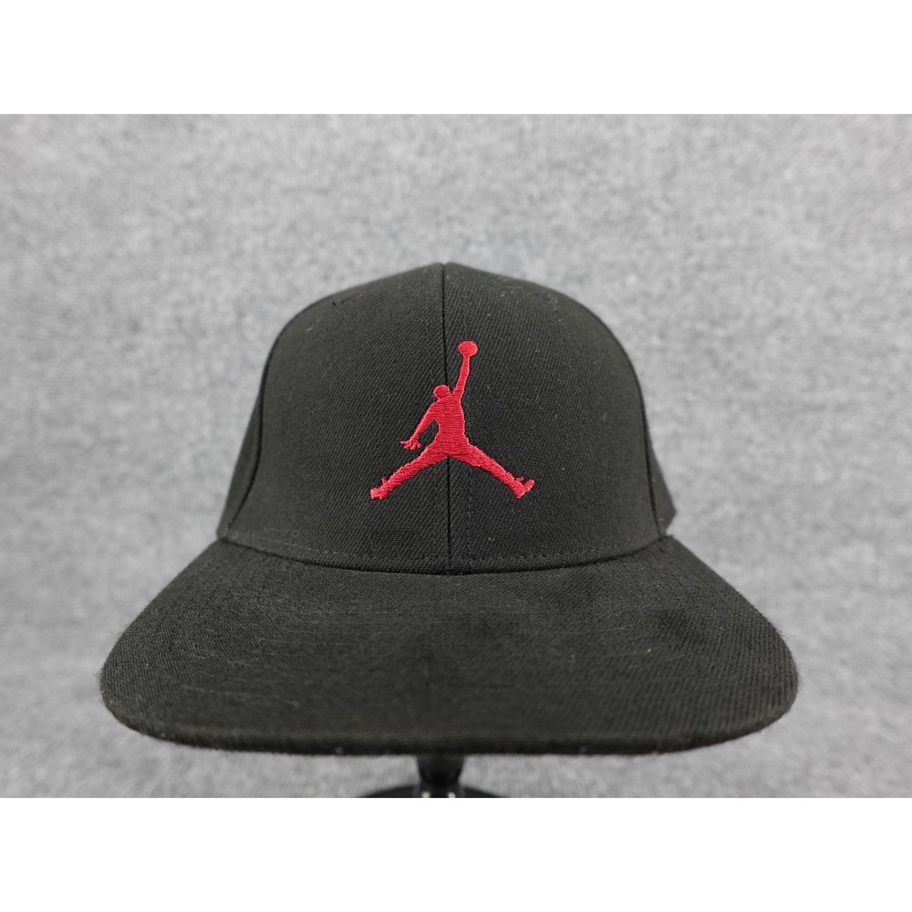 Jordan‎ Snapback Hat Youth OS Black Jumpman Embroidered Logo 617847-967528